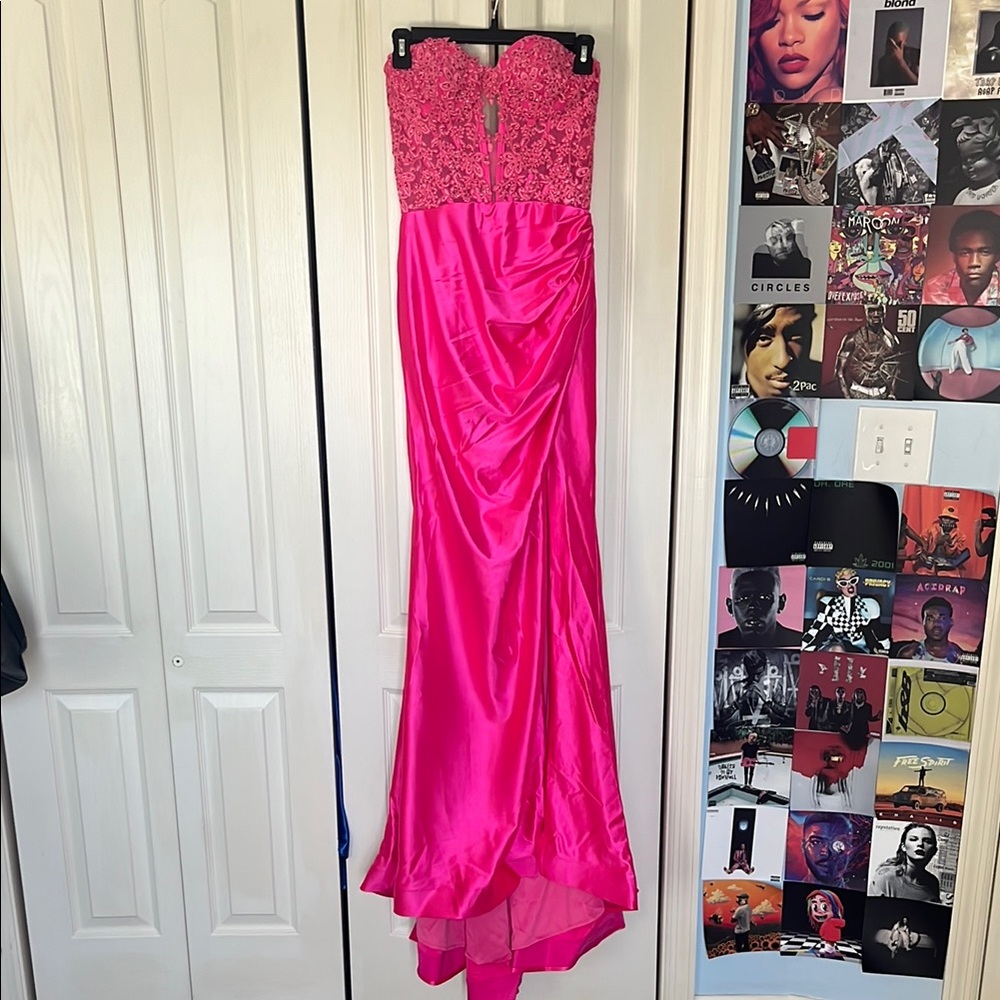 Elegant Pink Strapless Prom Dress